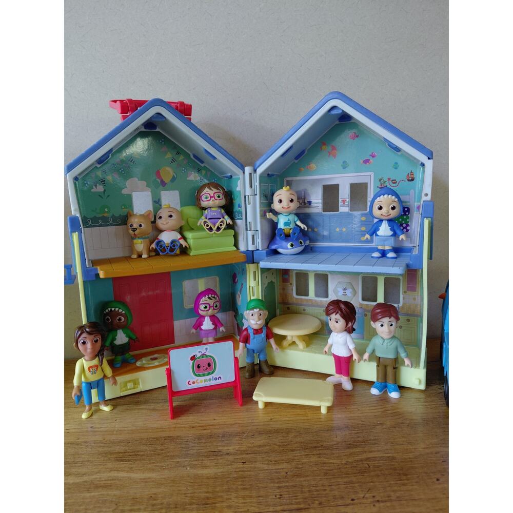 Cocomelon Interactive Play & Learn Toys Playset - image 3